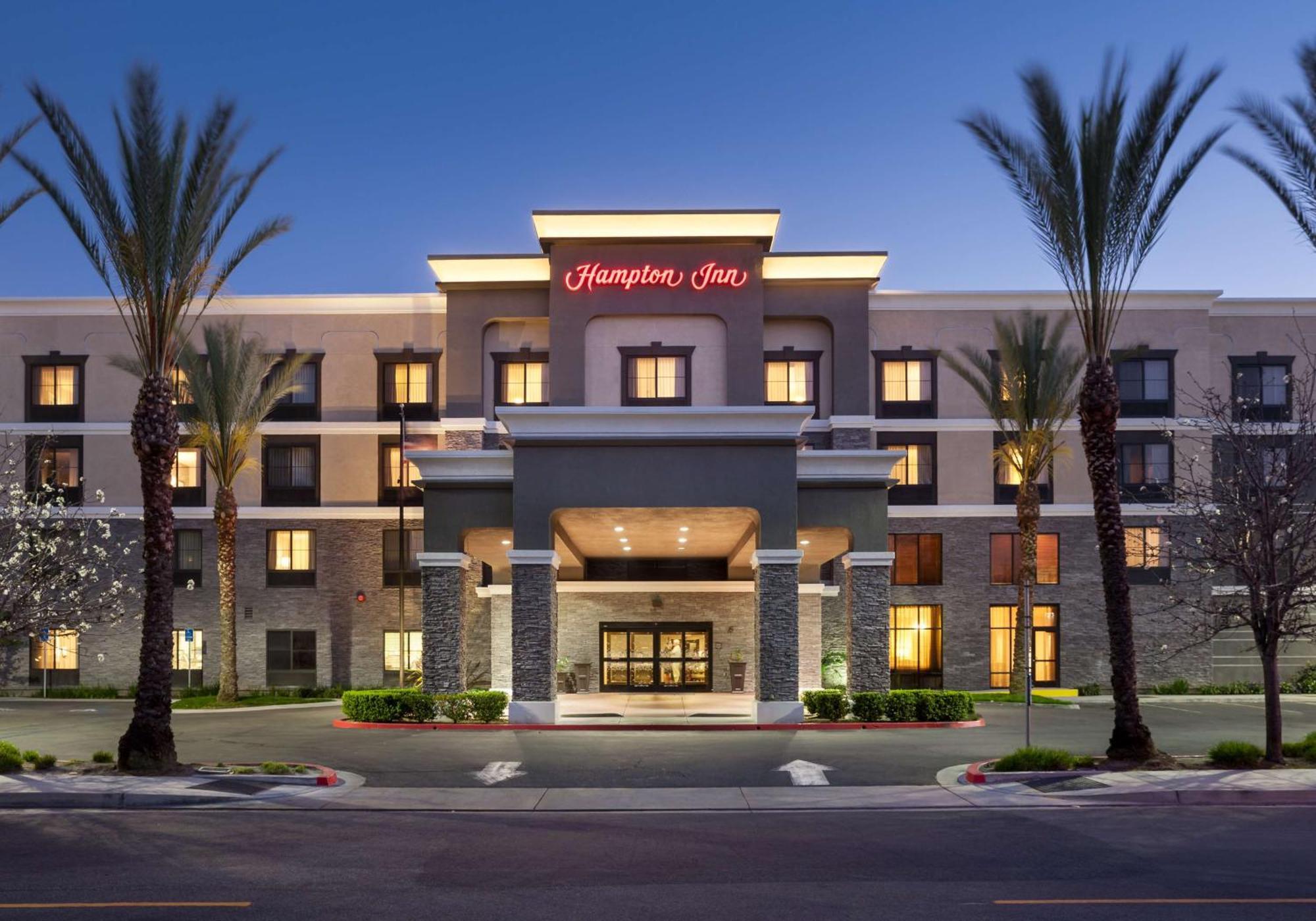 Hampton Inn Los Angeles Orange County Сайпресс Екстер'єр фото
